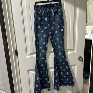 Judy Blue Star-Super Flare Jeans